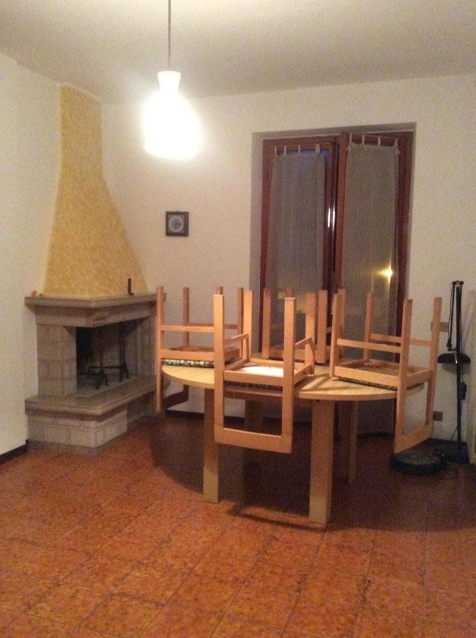 Appartamento Giacomo Leopardi Piobbico Exteriör bild